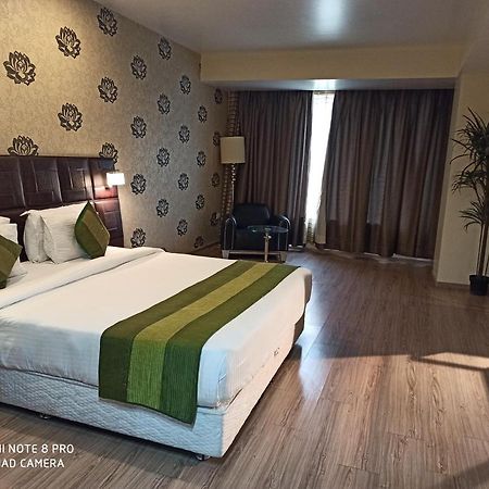 Hotel Patliputra Exotica Patna  Buitenkant foto