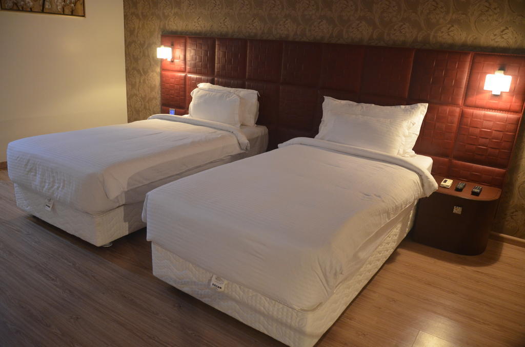 Hotel Patliputra Exotica Patna  Kamer foto