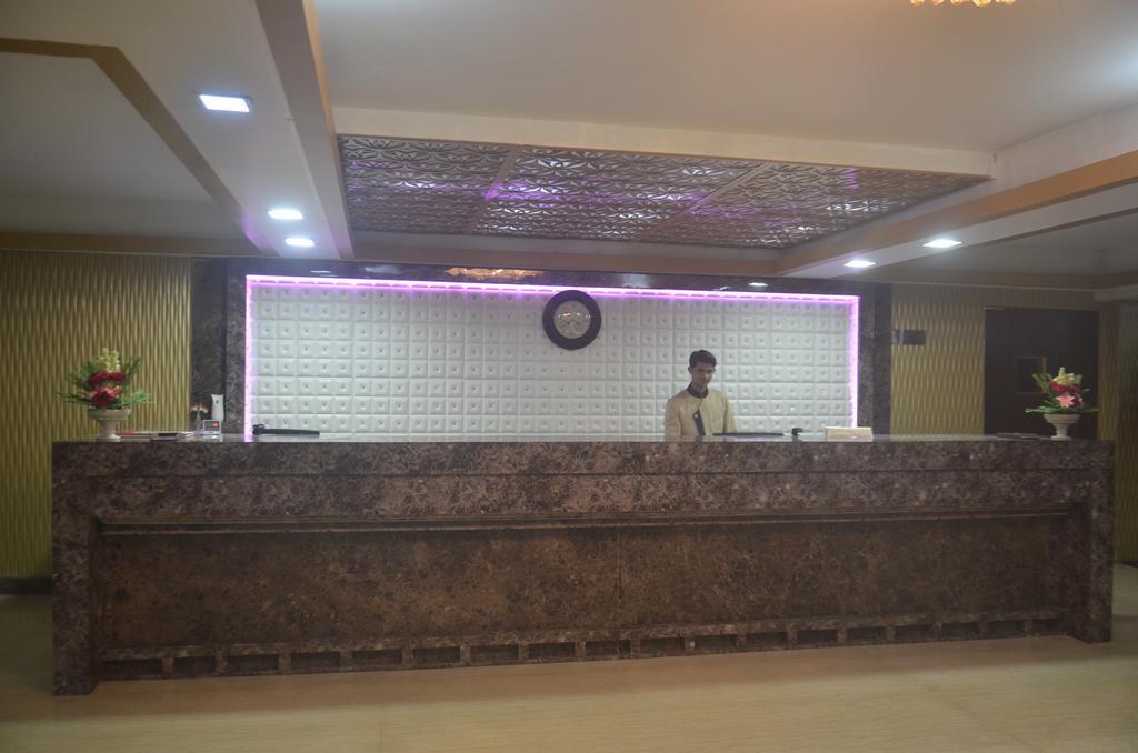 Hotel Patliputra Exotica Patna  Buitenkant foto