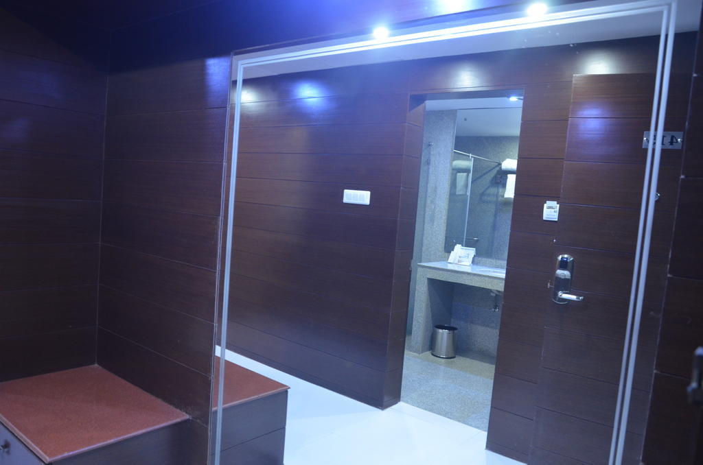 Hotel Patliputra Exotica Patna  Kamer foto