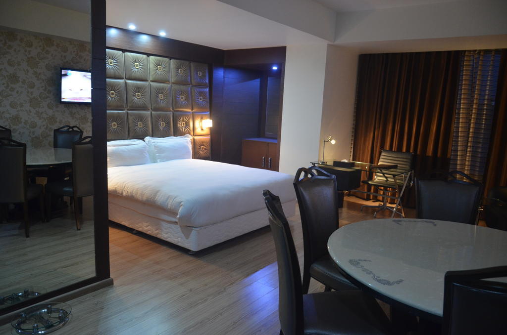 Hotel Patliputra Exotica Patna  Kamer foto